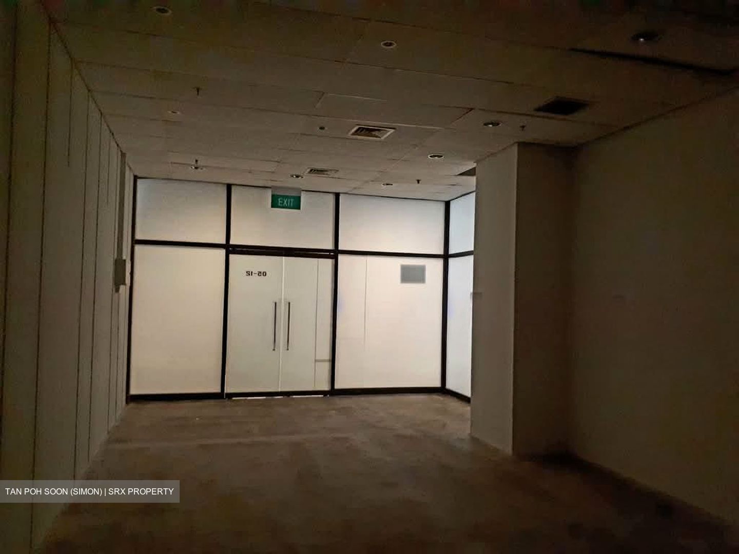 Parkway Parade (D15), Retail #556773831